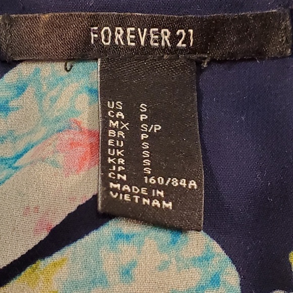 FOREVER 21 FLORAL KIMONO/coverup size S - Picture 7 of 7